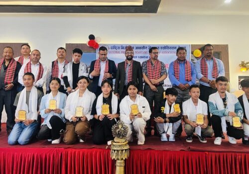 नेसनल प्याव्सन भक्तपुरले गर्याे एसईई उत्तीर्ण विद्यार्थीलाई अभिनन्दन